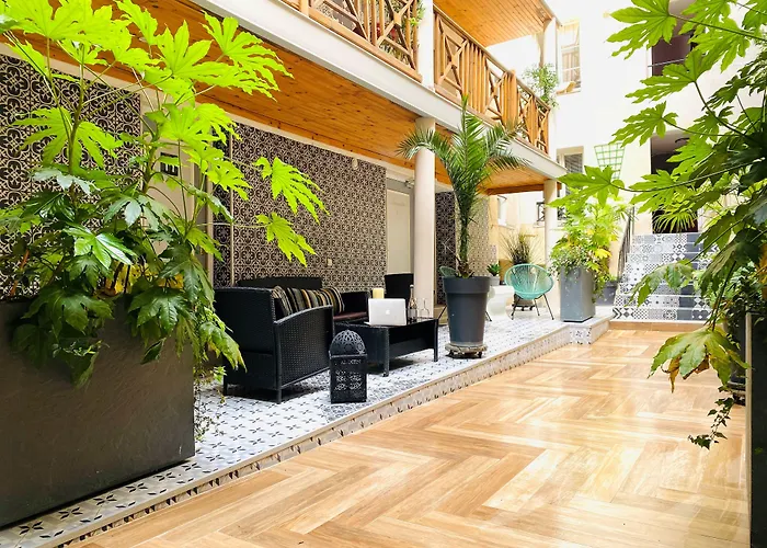 Hôtel Clairefontaine Paris